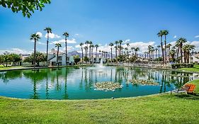 Desert Breezes Resort